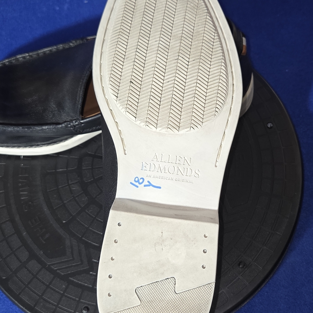 Men's Allen Edmonds Wilder Black Leather Dress/Casual Loafers, Sz. 10D-US - Picture 7 of 8